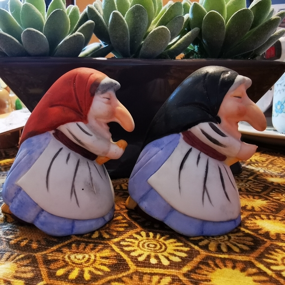 Dining Vintage Bisque Porcelain Kitchen Witch Baba Yaga Salt And